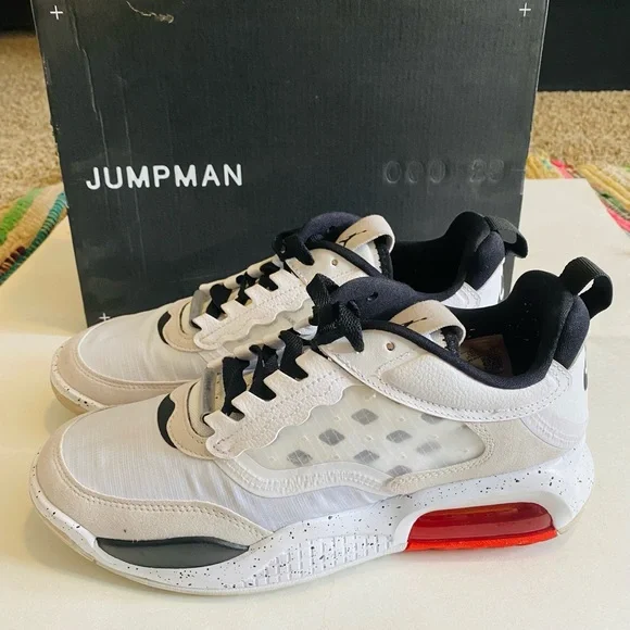 Jordan Max 200 - Picture 3 of 4